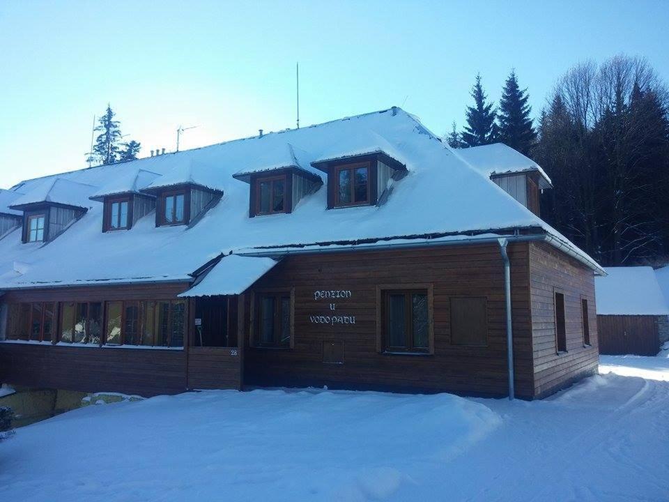 Penzion u Vodopádu Karlova Studánka Exterior foto