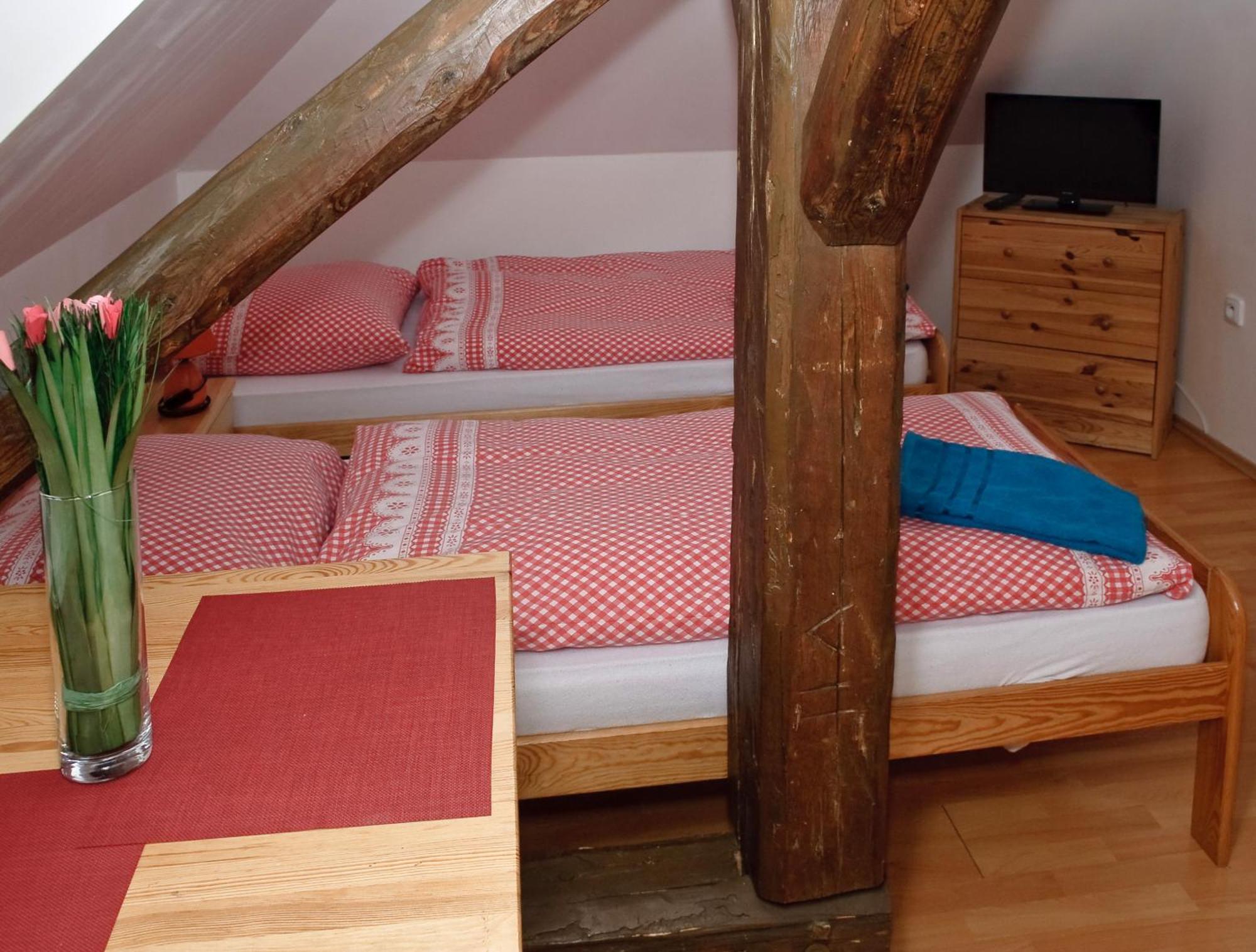 Penzion u Vodopádu Karlova Studánka Exterior foto