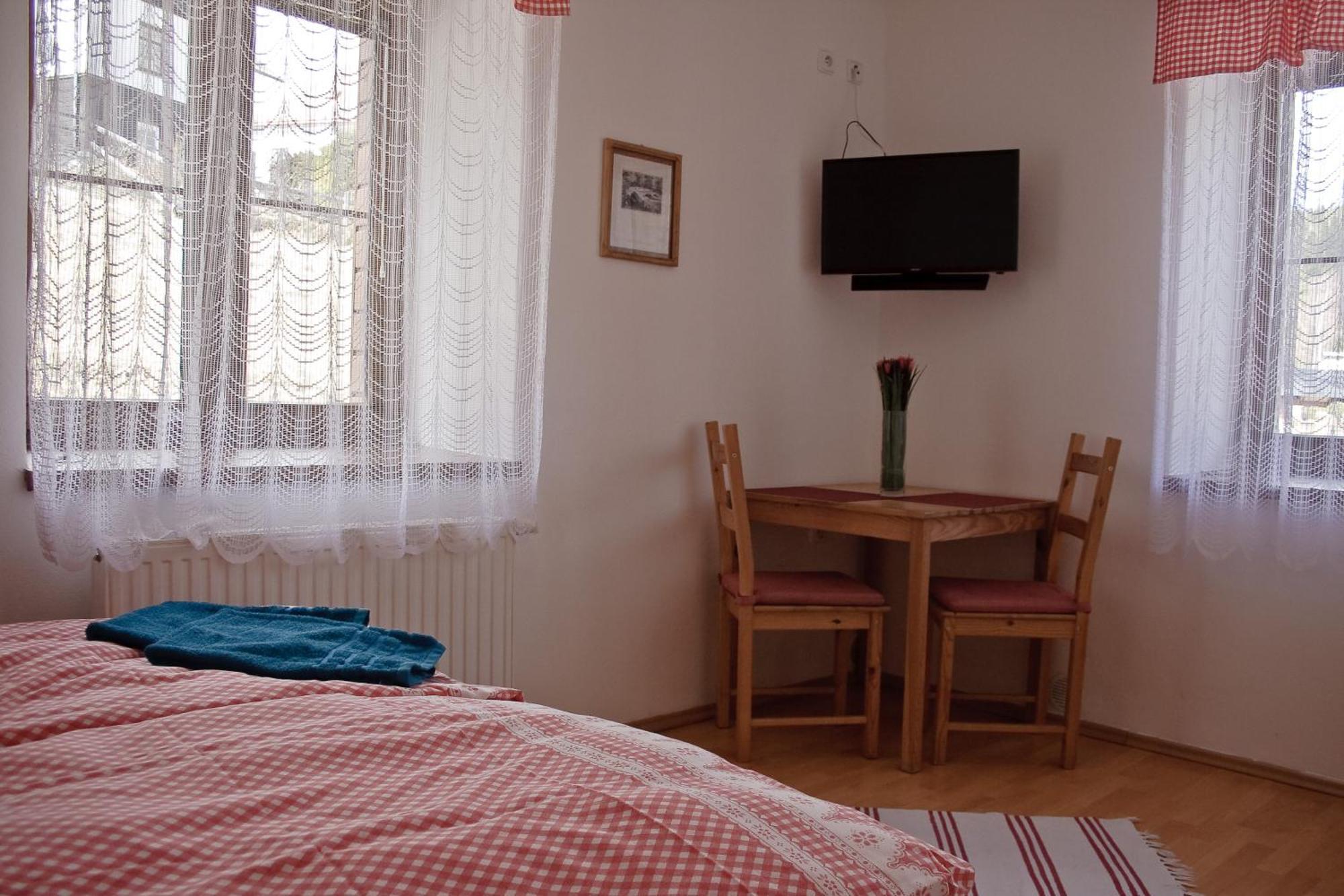 Penzion u Vodopádu Karlova Studánka Exterior foto