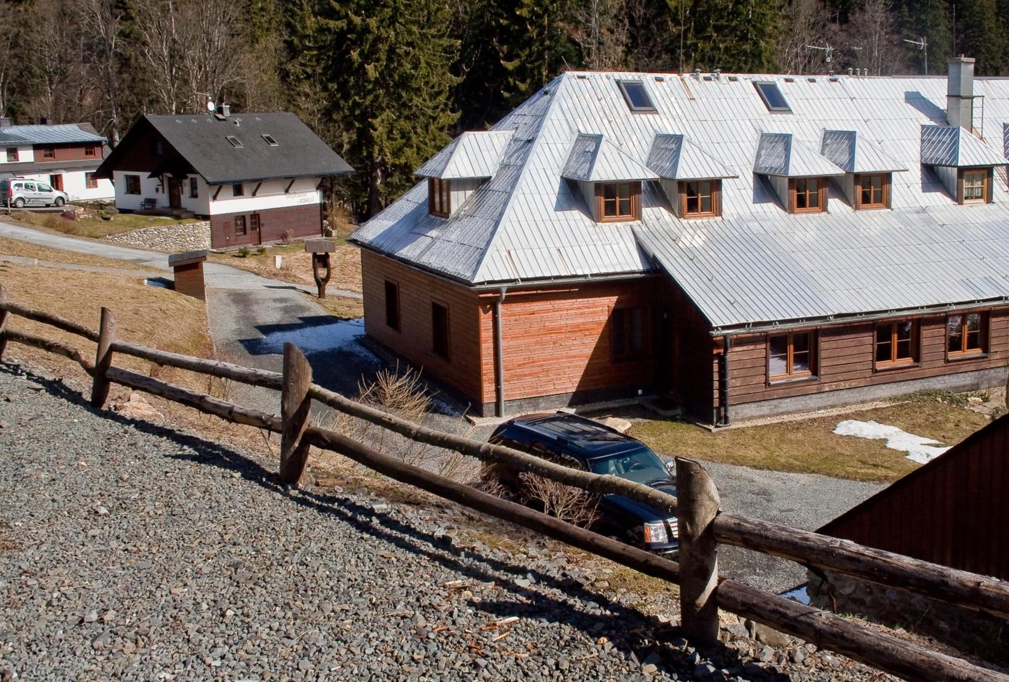 Penzion u Vodopádu Karlova Studánka Exterior foto